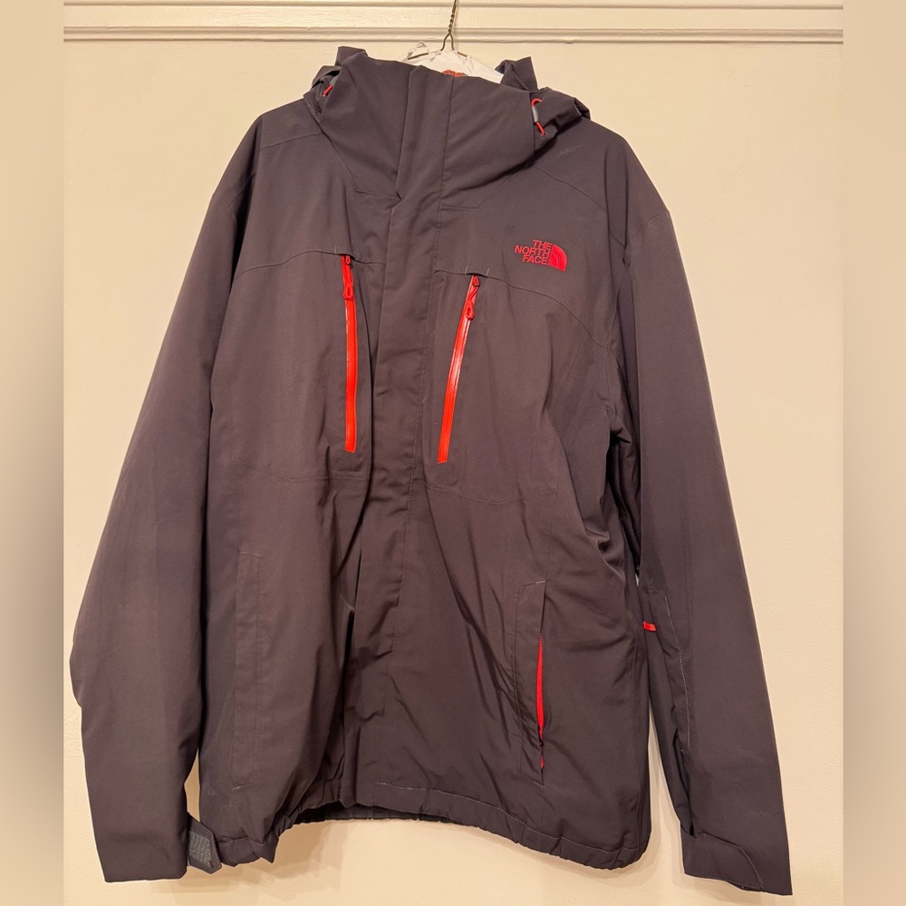 The North Face Men's Ski Jacket Insulated